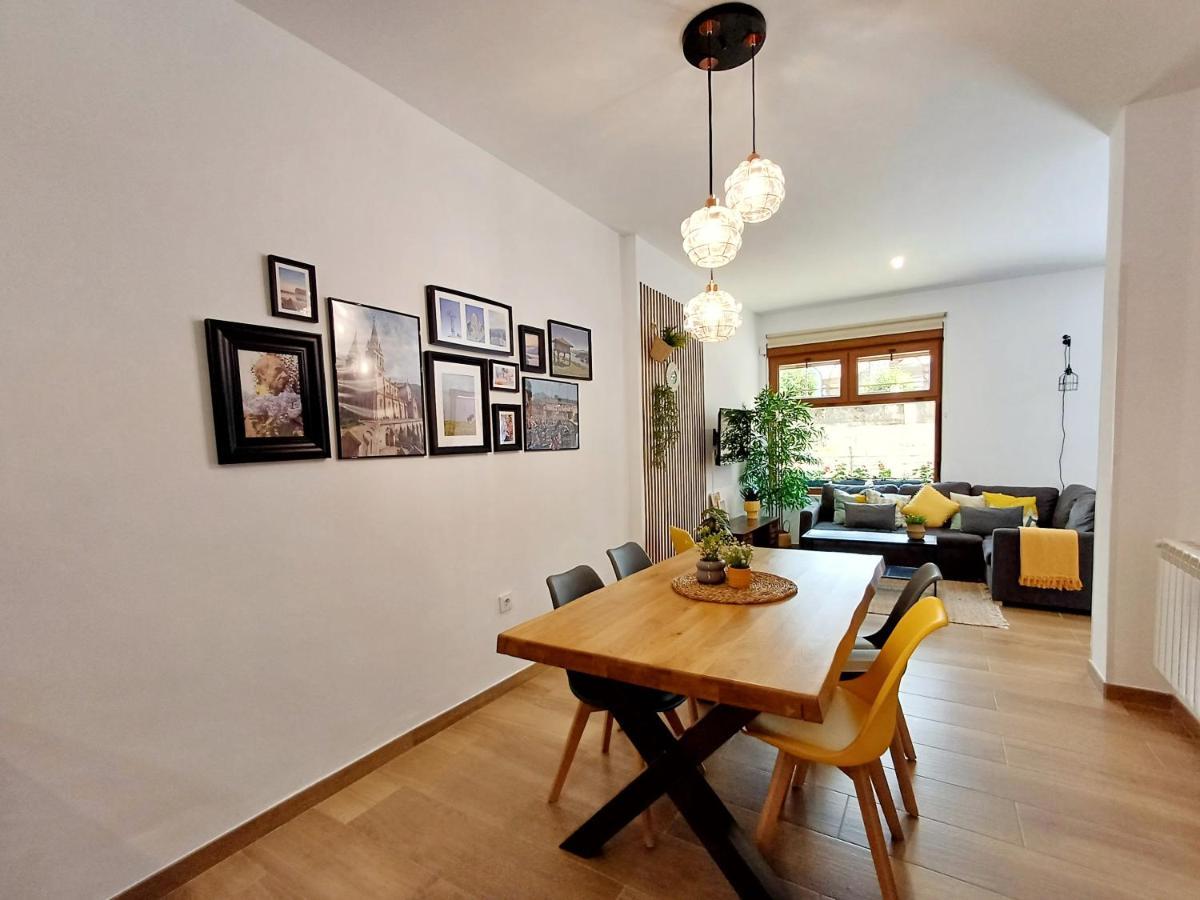 Appartamento Loft De Tita Larrea Arriondas Esterno foto